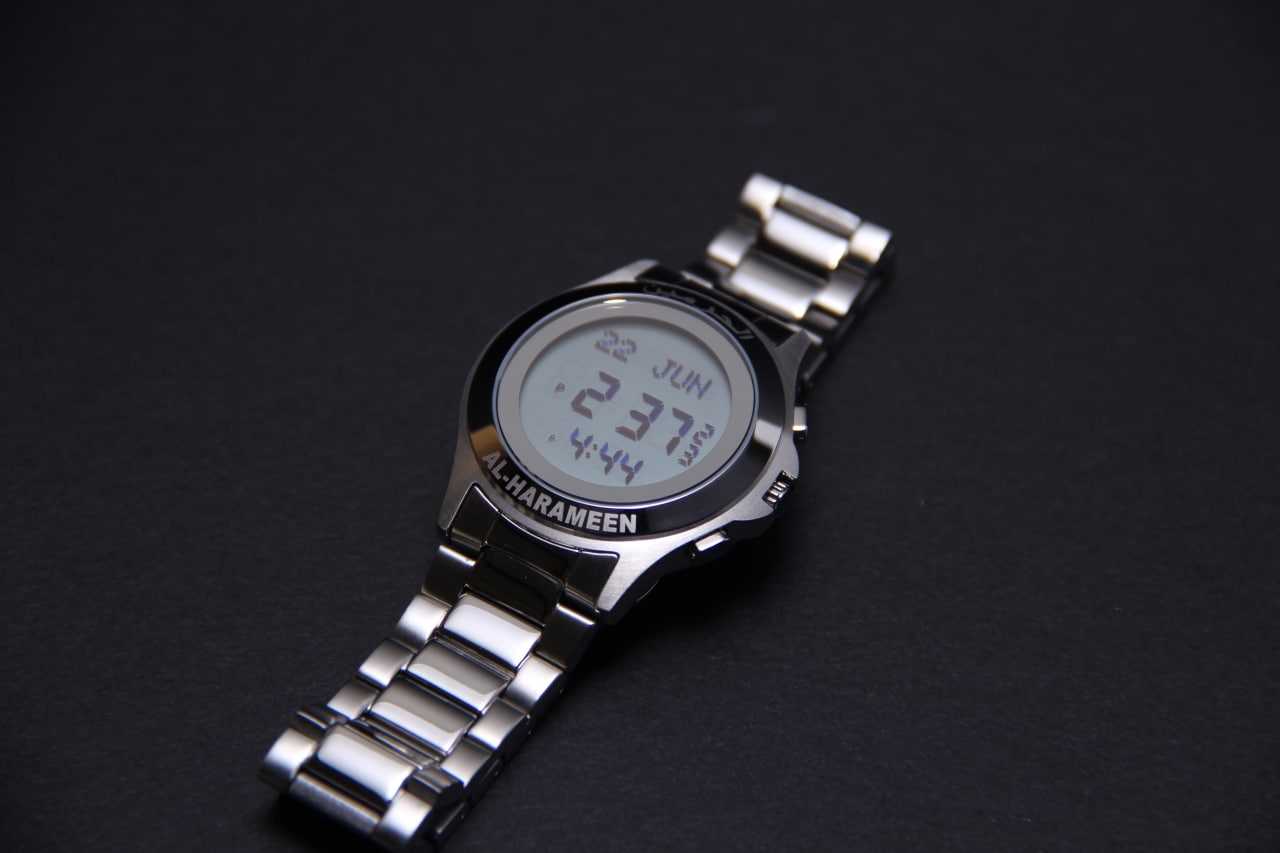 JAM TANGAN KIBLAT  HARAMEEN STAINLESS STEEL